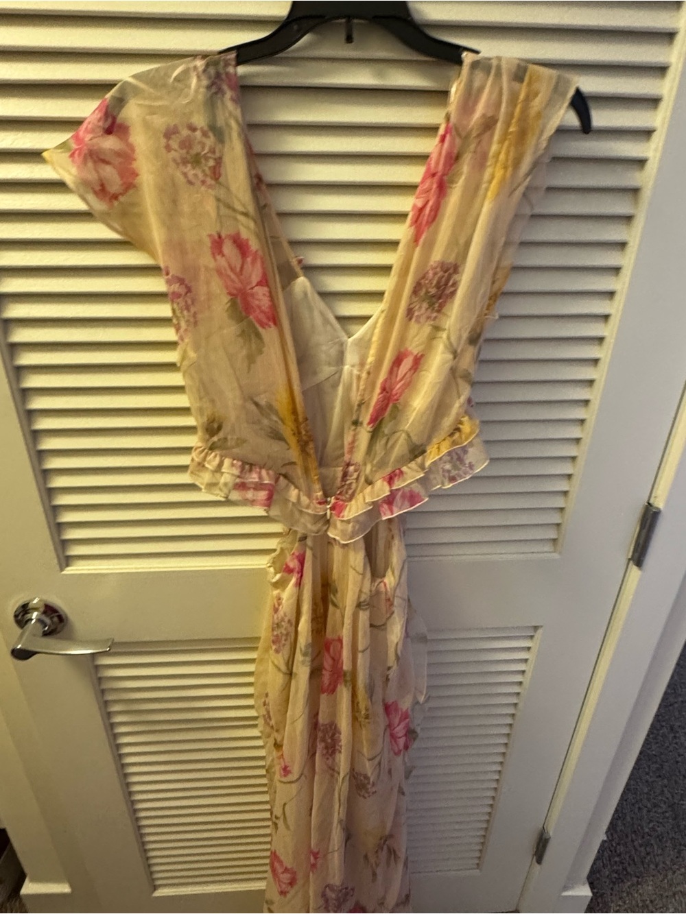 Floral V-Neck Maxi Dress in Cream and Pink- Zara